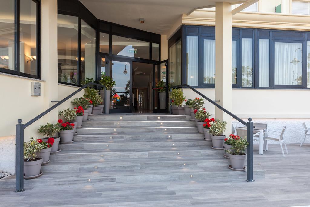 Hotel Garden Cesenatico Luaran gambar